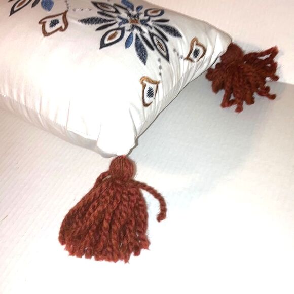 Decorative Accent Pillow Floral Embroidery with Tassels Rectangular 12 x 18 in - Picture 5 of 7